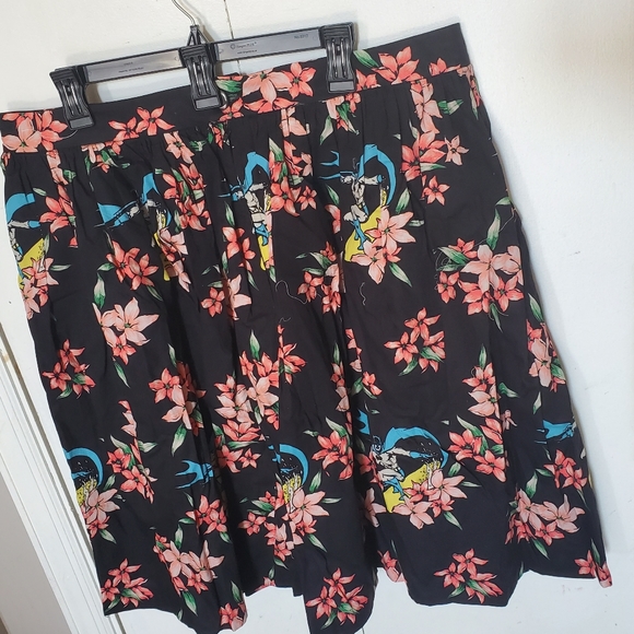 Lola 'Weekend Wayne's Gathered Skirt - Picture 4 of 4